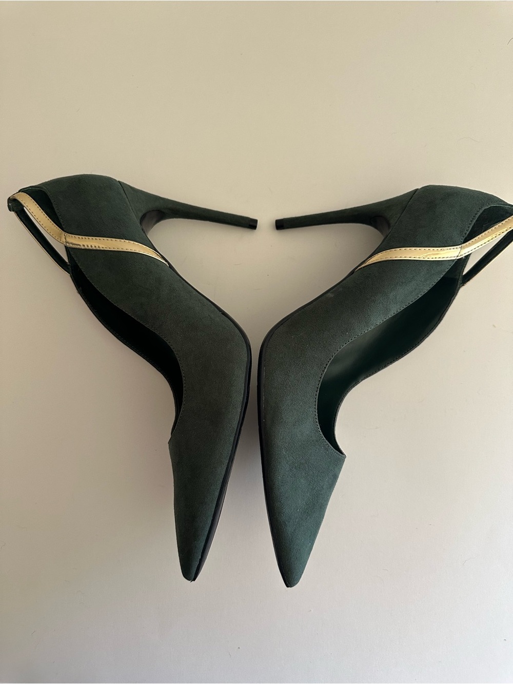 Marc Fisher Green Gold Trim Garlene Vegan Suede Heels - Picture 10 of 11